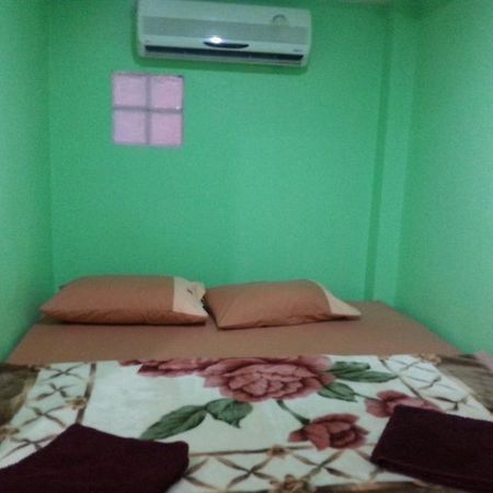 Monludee Guesthouse Ко-Самед Экстерьер фото